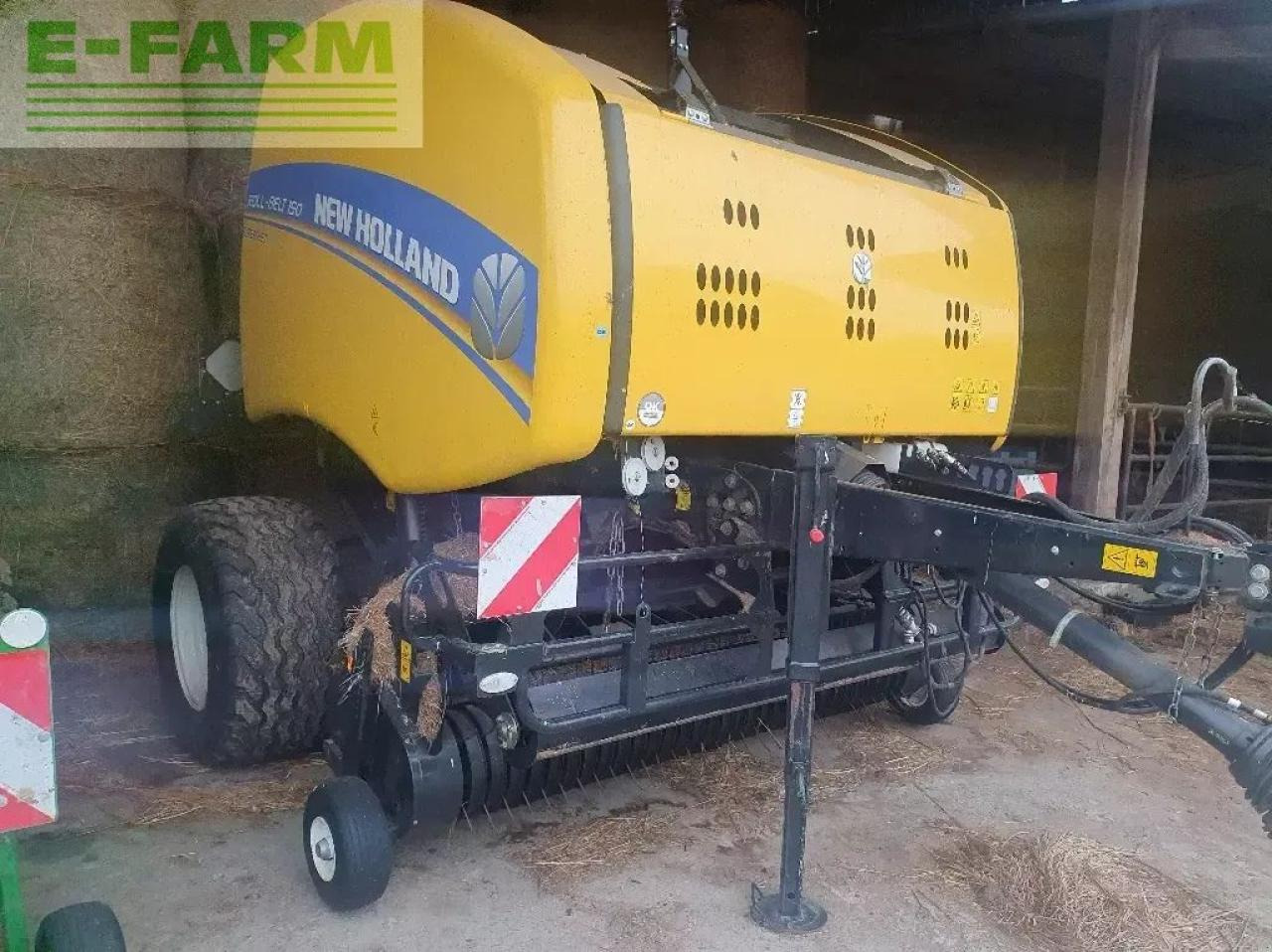 New Holland roll belt 150 - Balirka za kockaste bale: slika 1 New Holland roll belt 150 - Balirka za kockaste bale: slika 1