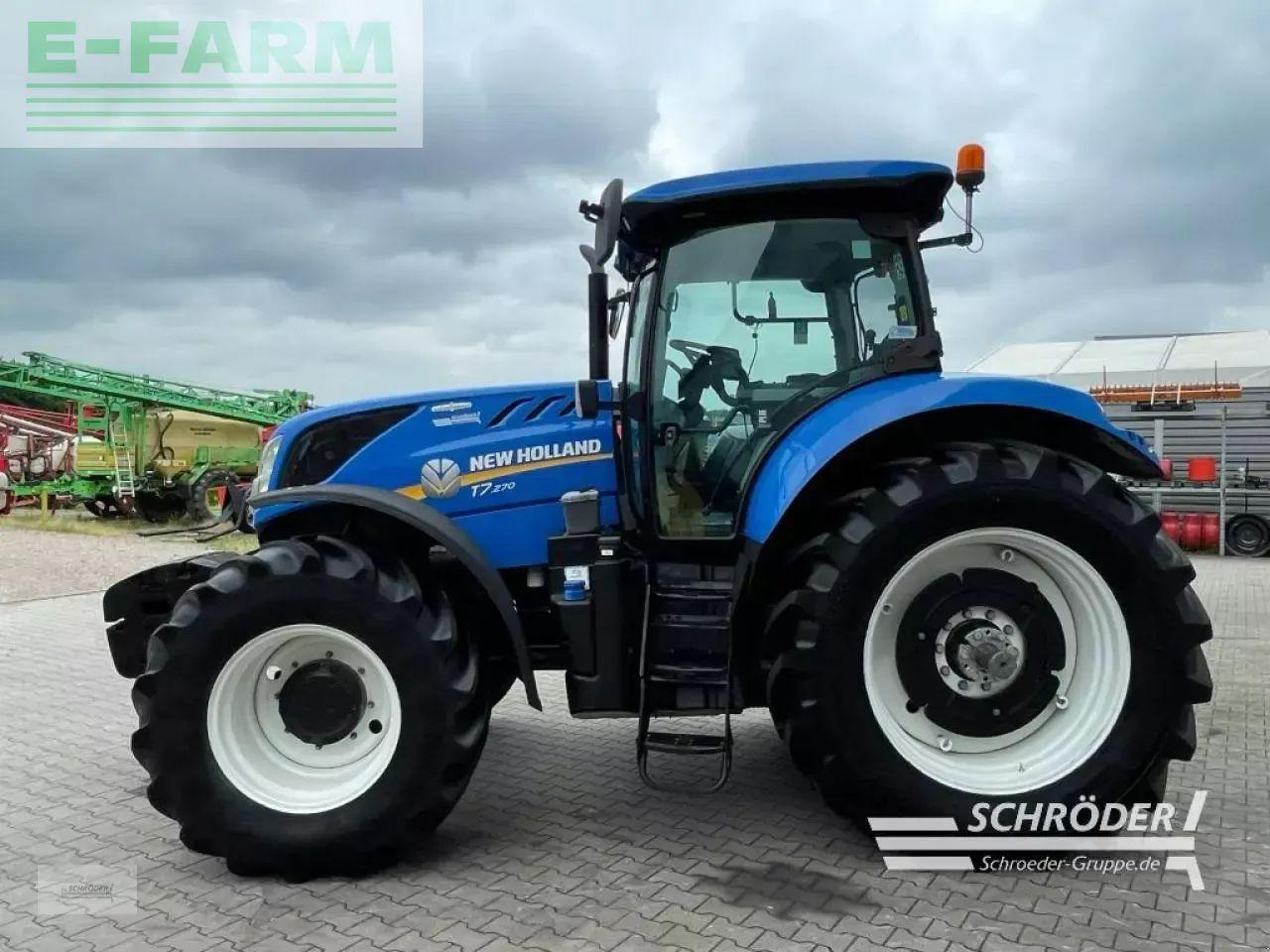 New Holland t 7.270 autocommand - Traktor: slika 4 New Holland t 7.270 autocommand - Traktor: slika 4