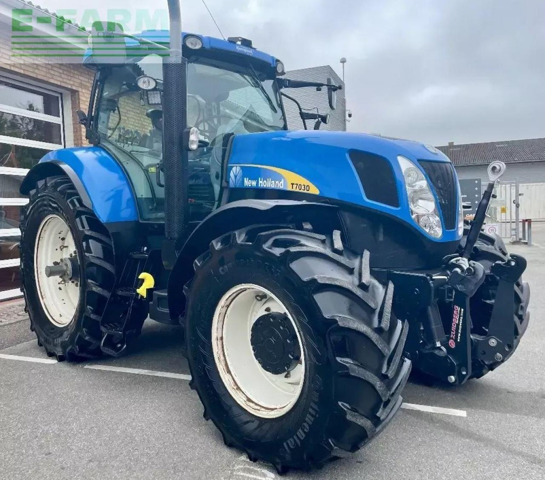 New Holland t 7030 - Traktor: slika 4 New Holland t 7030 - Traktor: slika 4