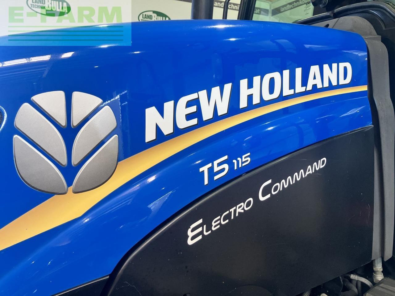 New Holland t5.115 electro command - Traktor: slika 5 New Holland t5.115 electro command - Traktor: slika 5