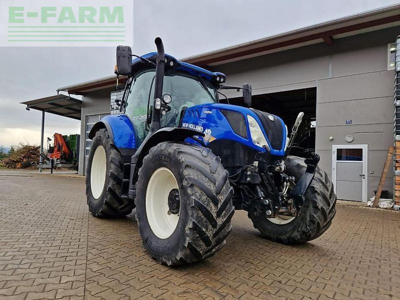 New Holland t6.155 ac *stufenloses getriebe* jung gebraucht - Traktor: slika 1 New Holland t6.155 ac *stufenloses getriebe* jung gebraucht - Traktor: slika 1