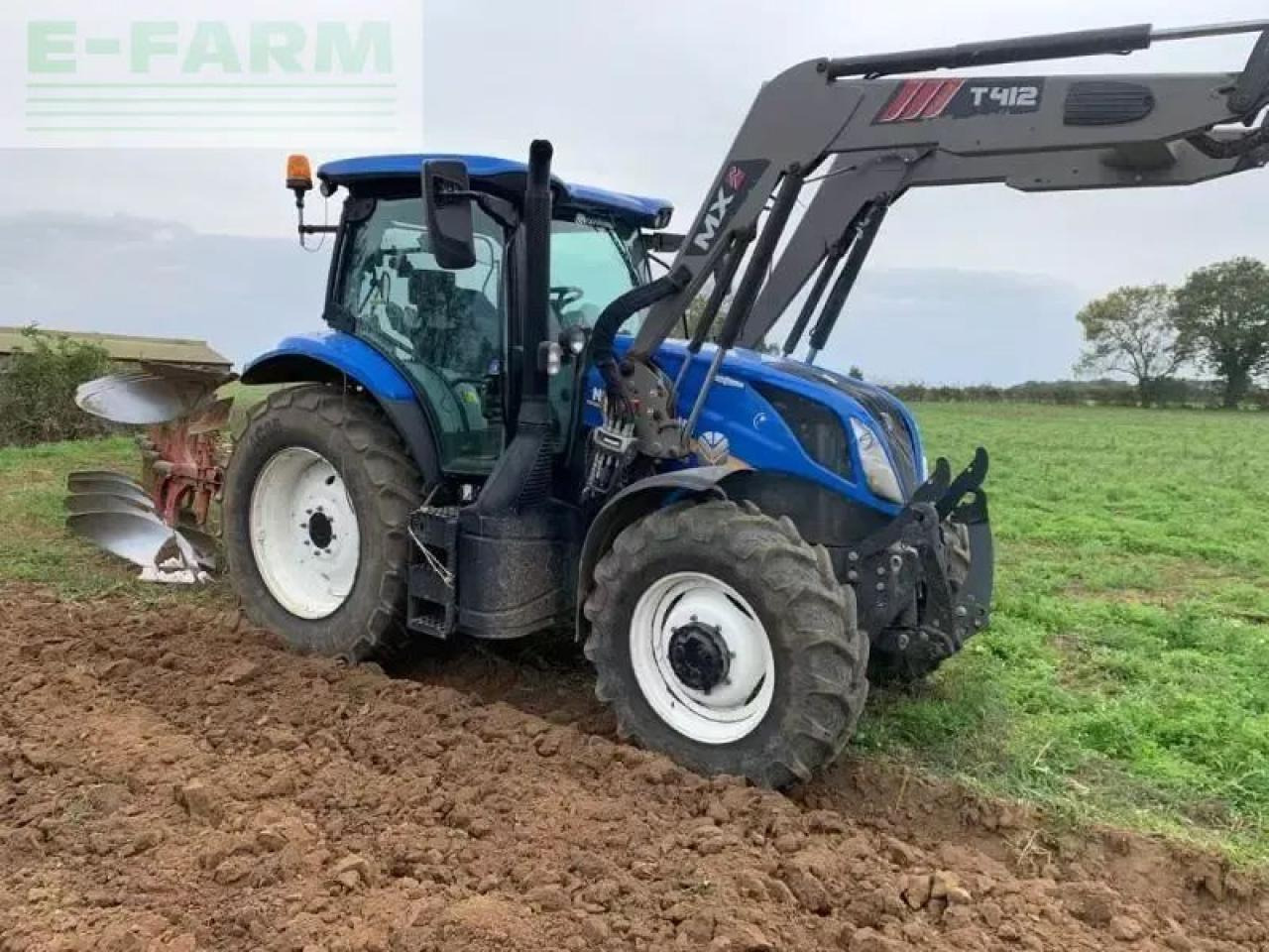 New Holland t6-155ac - Traktor: slika 1 New Holland t6-155ac - Traktor: slika 1