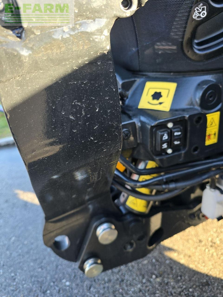 New Holland t6.160 dynamic command (stage v) - Traktor: slika 4 New Holland t6.160 dynamic command (stage v) - Traktor: slika 4