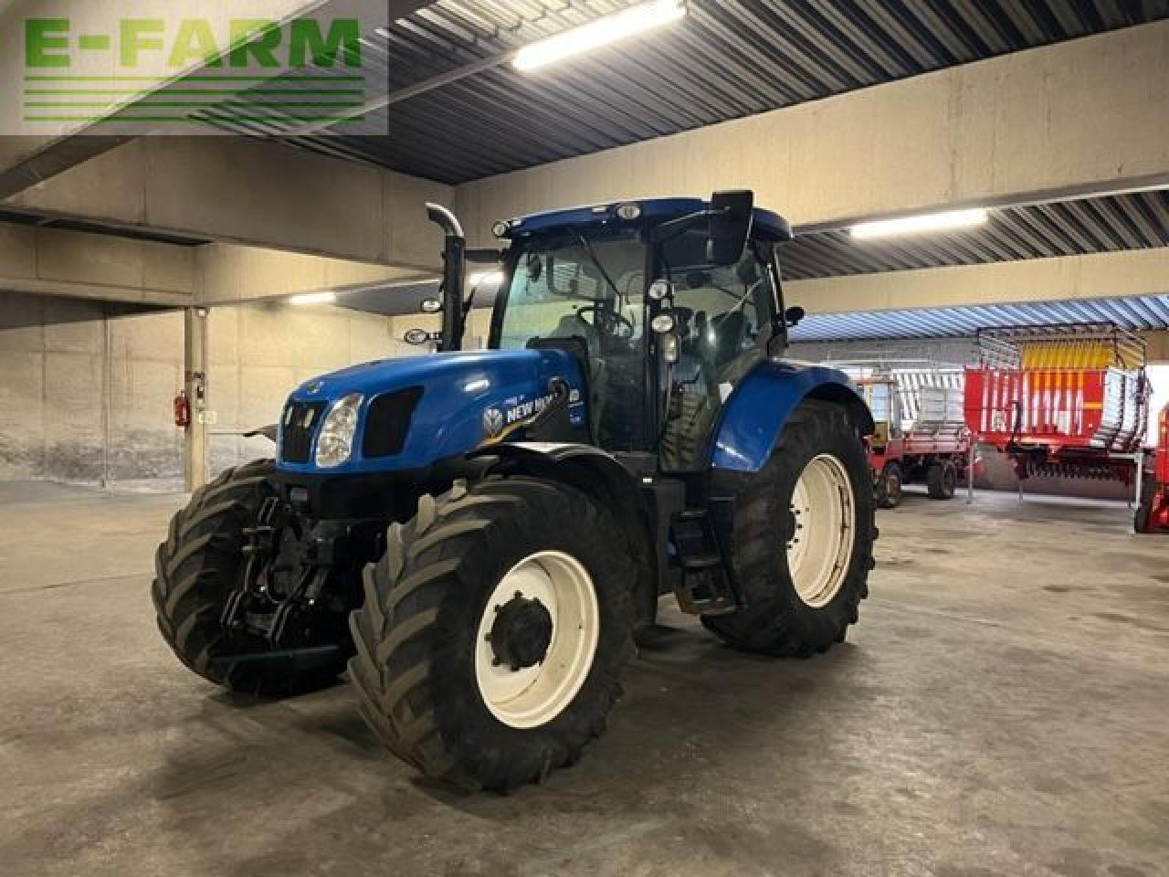 New Holland t6.175 - Traktor: slika 1 New Holland t6.175 - Traktor: slika 1