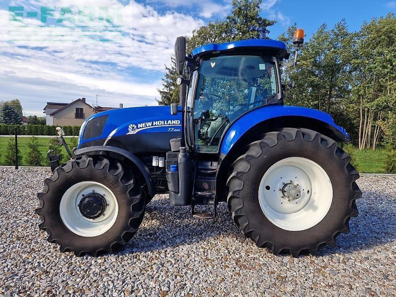 New Holland t7.200 powercommand - Traktor: slika 2 New Holland t7.200 powercommand - Traktor: slika 2