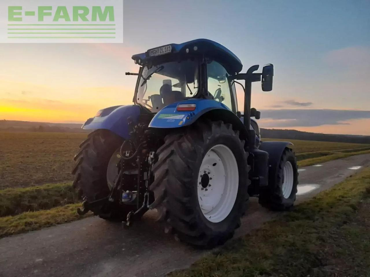 New Holland t7.210ac - Traktor: slika 3 New Holland t7.210ac - Traktor: slika 3