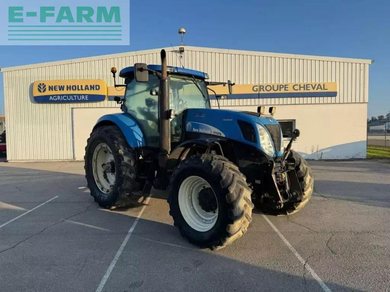New Holland t7070 6.7l - Traktor: slika 1 New Holland t7070 6.7l - Traktor: slika 1