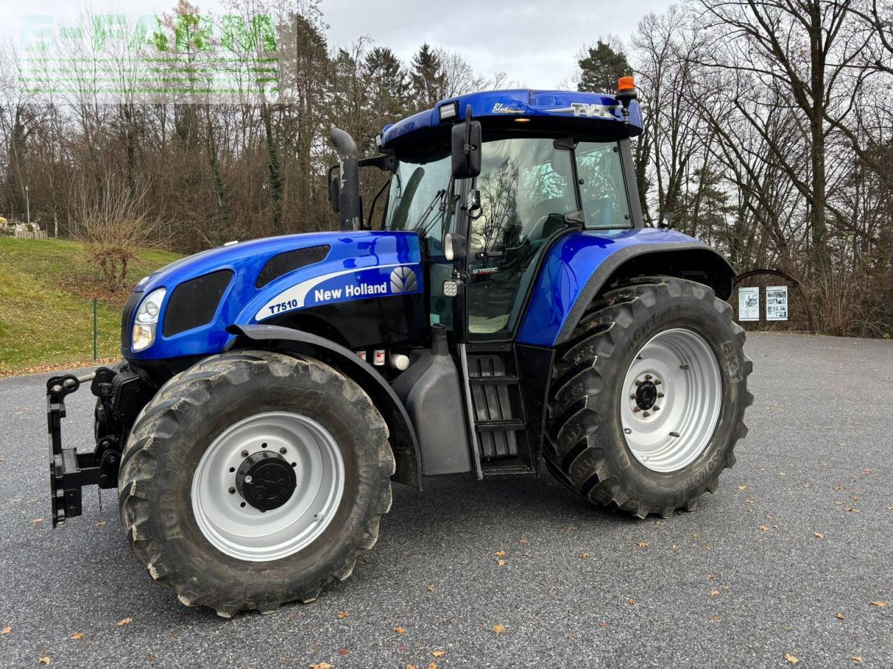 New Holland t7510 - Traktor: slika 1 New Holland t7510 - Traktor: slika 1