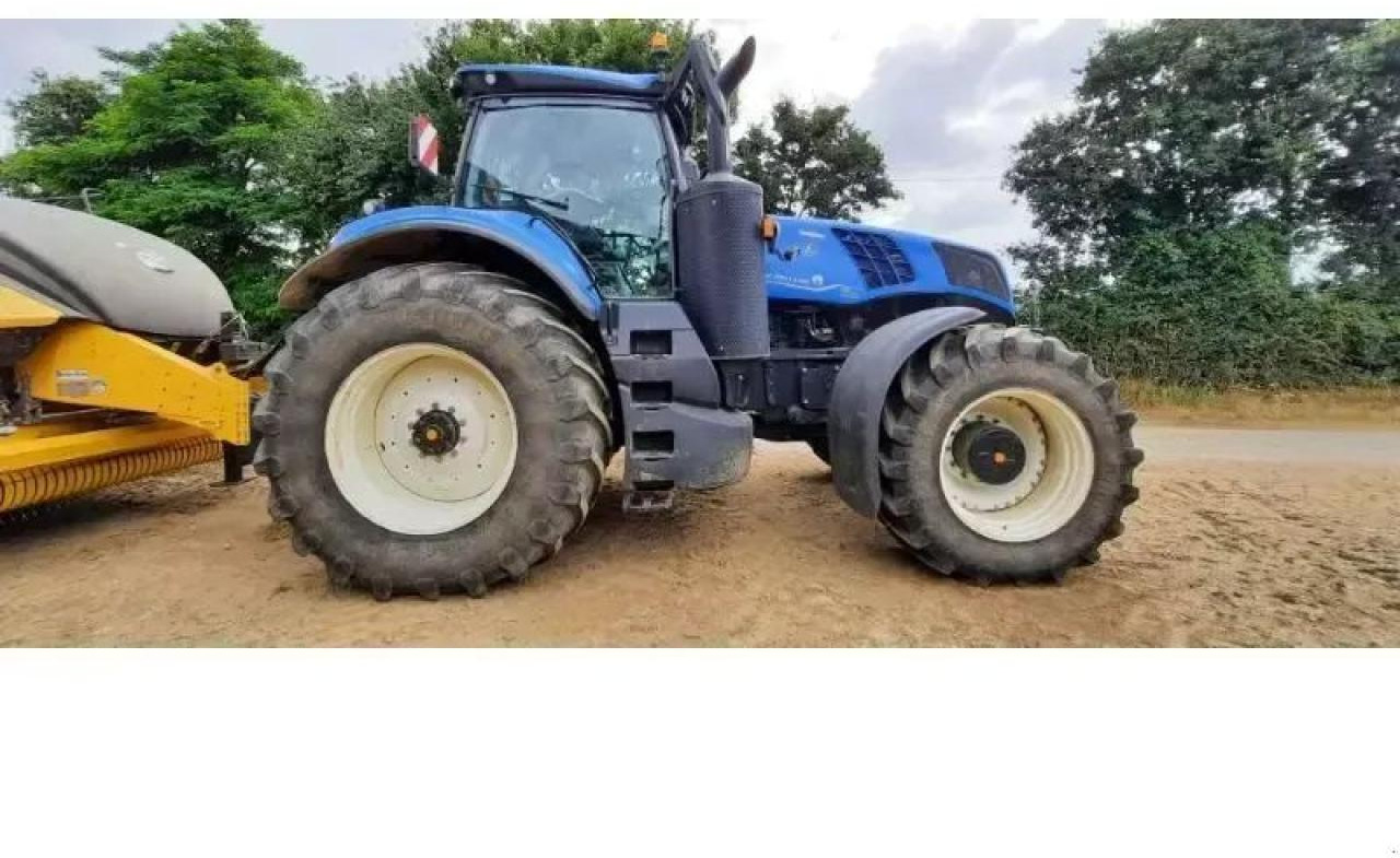New Holland t8-410ac AC - Traktor: slika 2 New Holland t8-410ac AC - Traktor: slika 2