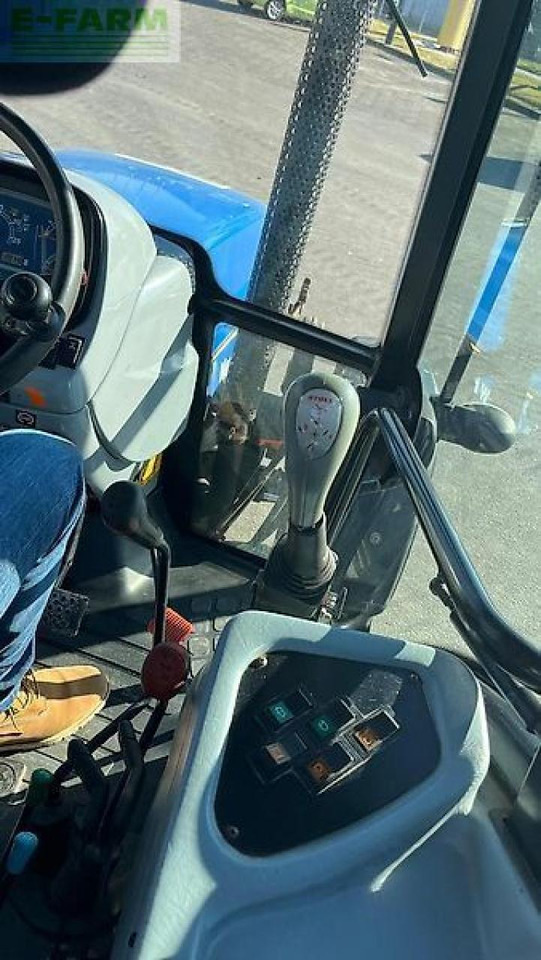New Holland td 5010 traktor 2075 bh allrad - Traktor: slika 3 New Holland td 5010 traktor 2075 bh allrad - Traktor: slika 3