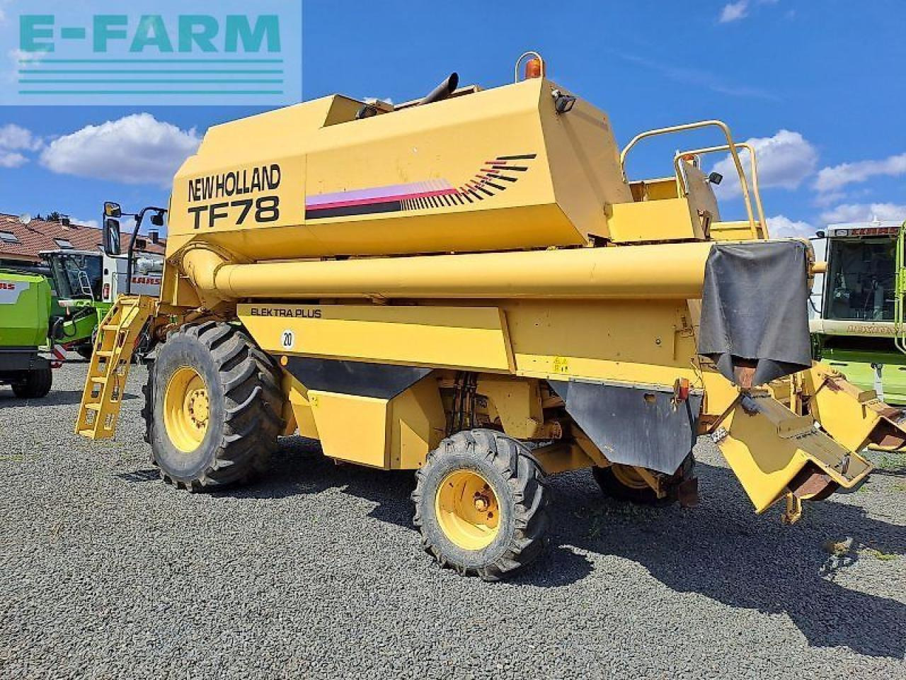 New Holland tf 78 - Kombinovani kombajn: slika 3 New Holland tf 78 - Kombinovani kombajn: slika 3
