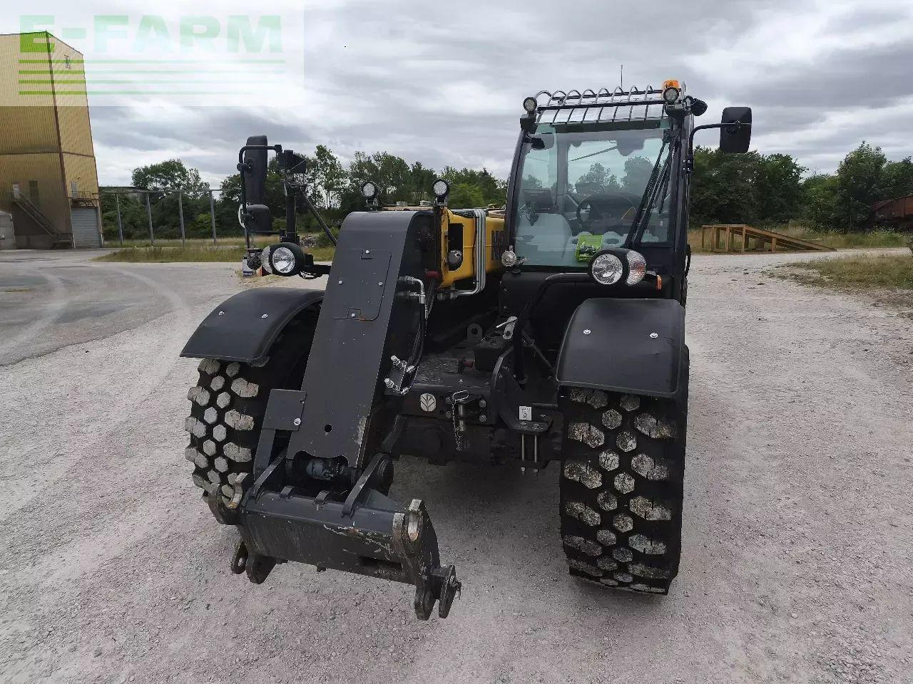 New Holland th 7.42 elite - Teleskopski upravljač: slika 4 New Holland th 7.42 elite - Teleskopski upravljač: slika 4