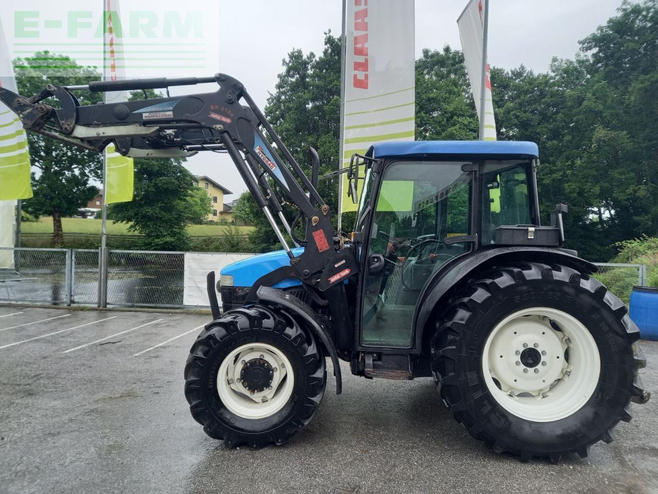 New Holland tn-d 70 D - Traktor: slika 1 New Holland tn-d 70 D - Traktor: slika 1