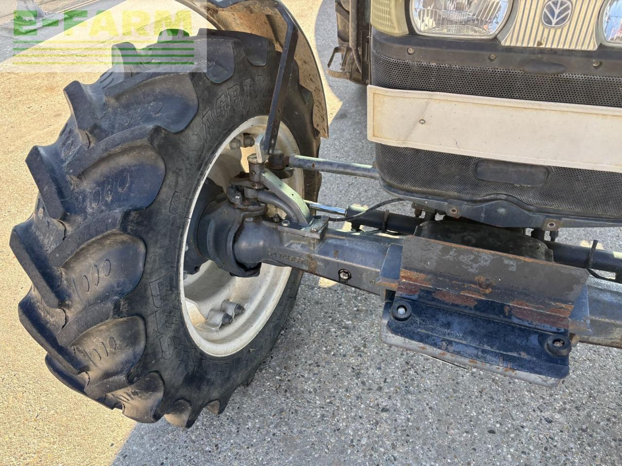 Traktor New Holland tn-s 75 a S: slika 9