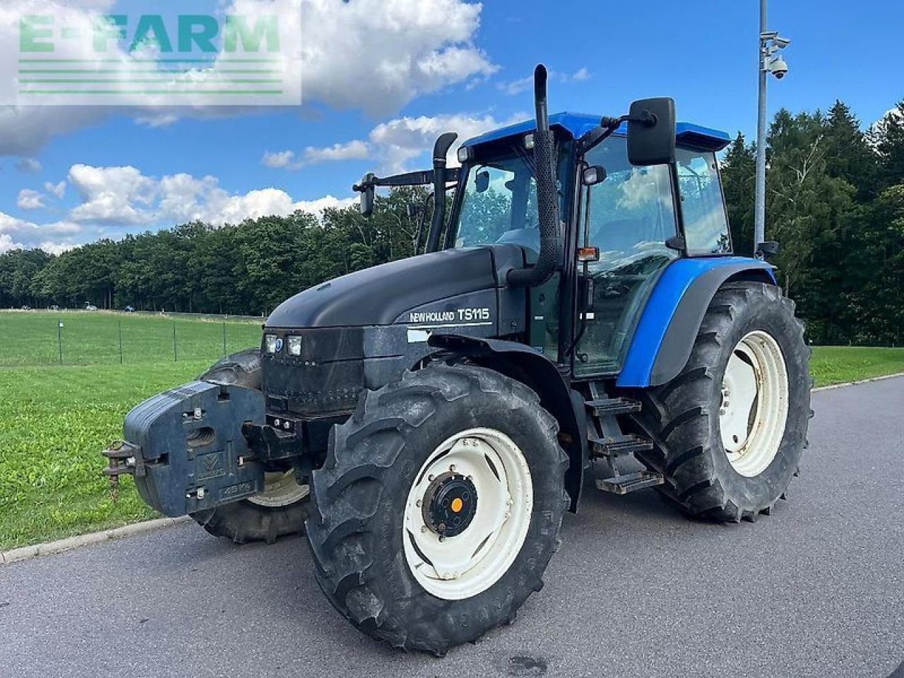 New Holland ts 115 - Traktor: slika 1 New Holland ts 115 - Traktor: slika 1