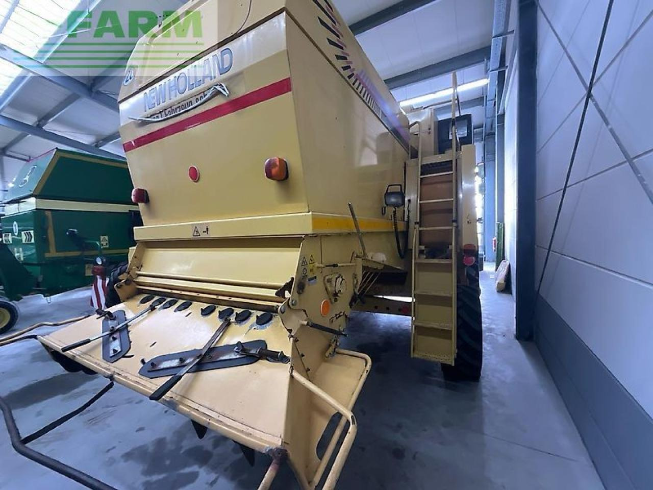 New Holland tx 65 - Kombinovani kombajn: slika 4 New Holland tx 65 - Kombinovani kombajn: slika 4