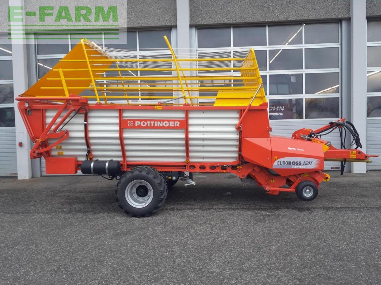 Pöttinger euroboss 250 t - Traktorska prikolica za farmu/ Kiper: slika 1 Pöttinger euroboss 250 t - Traktorska prikolica za farmu/ Kiper: slika 1