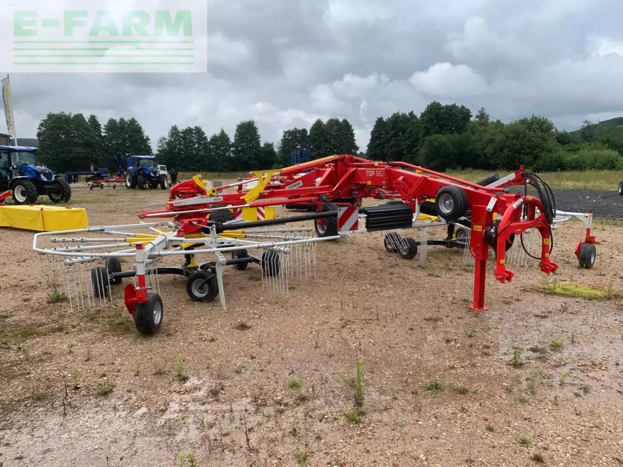 Pöttinger top 882 c - Prevrtač/ Grabuljač: slika 4 Pöttinger top 882 c - Prevrtač/ Grabuljač: slika 4