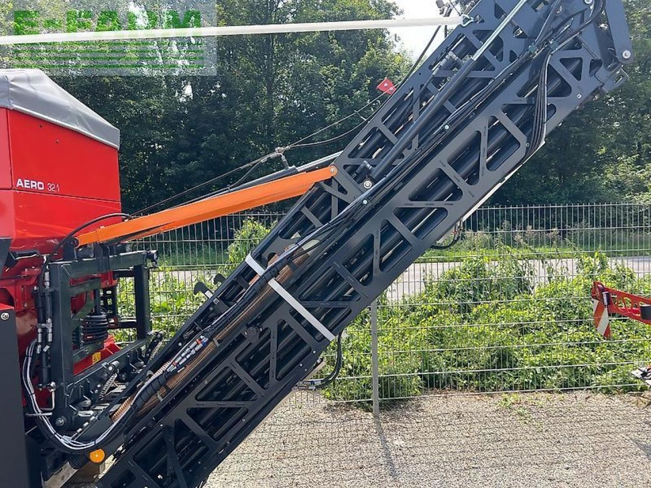 Rauch aero 32.1 - Rasipač veštačkog đubriva: slika 3 Rauch aero 32.1 - Rasipač veštačkog đubriva: slika 3