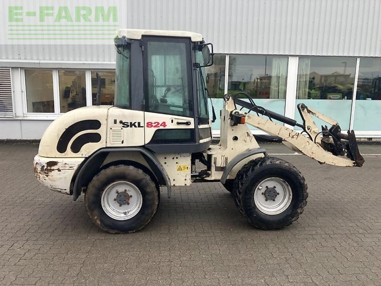 Schaeff skl 824 - Mini bager: slika 5 Schaeff skl 824 - Mini bager: slika 5