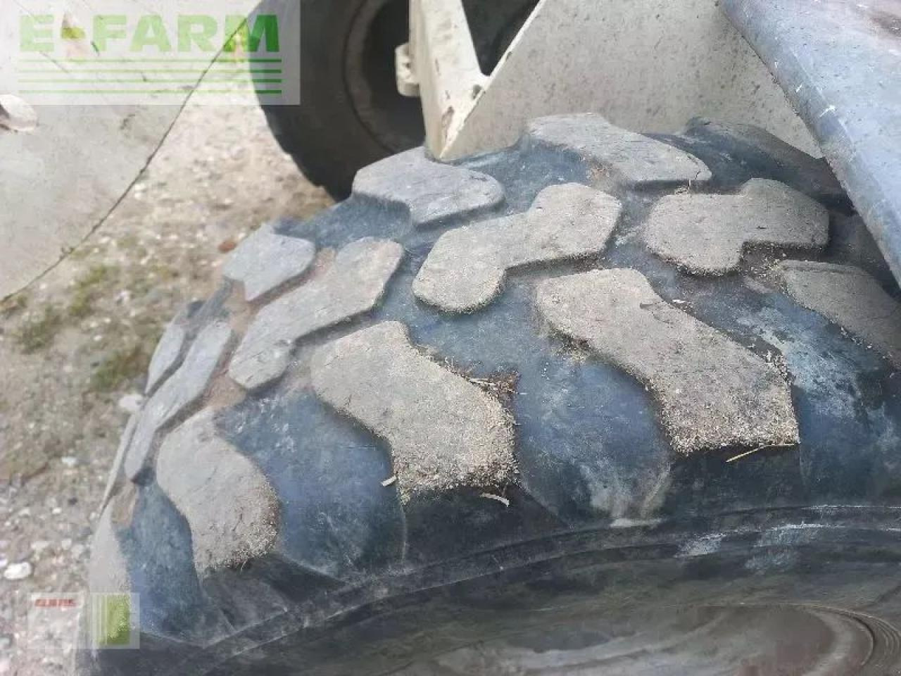 Schaeff skl 824 - Mini bager: slika 2 Schaeff skl 824 - Mini bager: slika 2