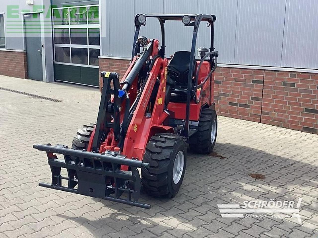 Schäffer 2028 slt - Mini bager: slika 1 Schäffer 2028 slt - Mini bager: slika 1