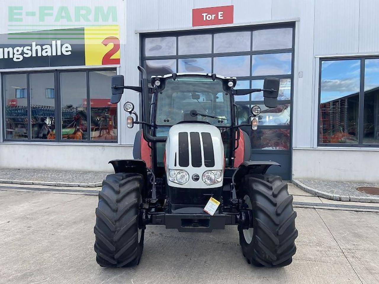 Steyr 4075 kompakt - Traktor: slika 2 Steyr 4075 kompakt - Traktor: slika 2