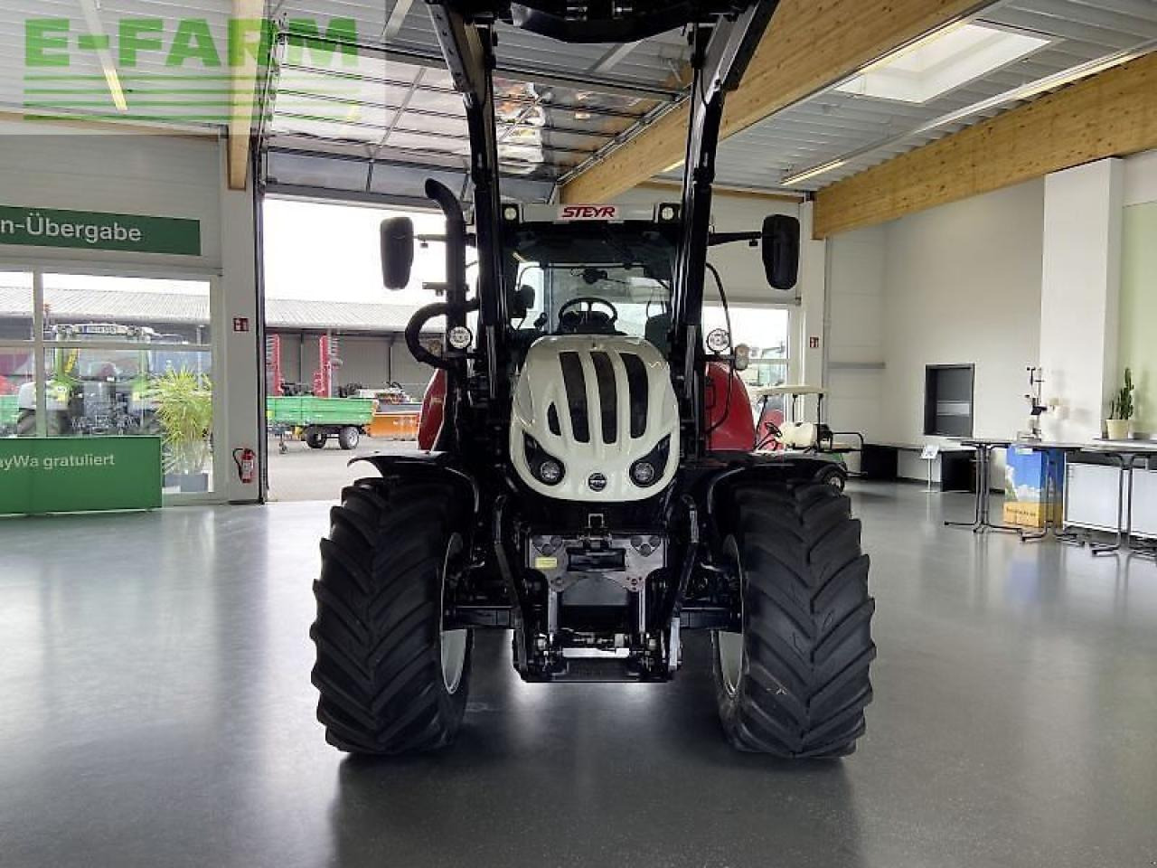 Steyr 4145 profi cvt CVT - Traktor: slika 4 Steyr 4145 profi cvt CVT - Traktor: slika 4