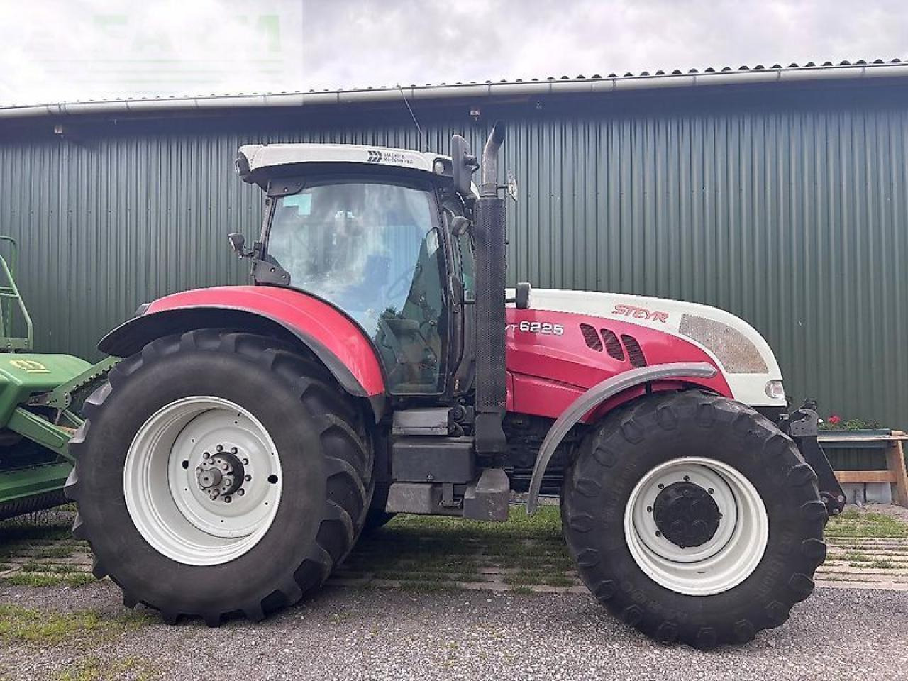 Steyr cvt 6225 - Traktor: slika 1 Steyr cvt 6225 - Traktor: slika 1