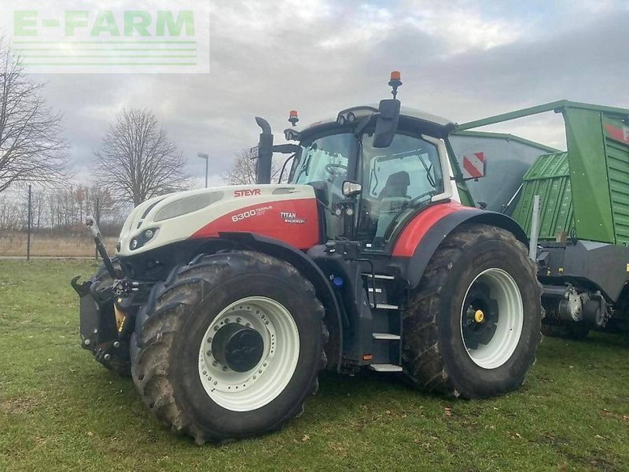 Steyr terrus 6300 cvt CVT - Traktor: slika 1 Steyr terrus 6300 cvt CVT - Traktor: slika 1