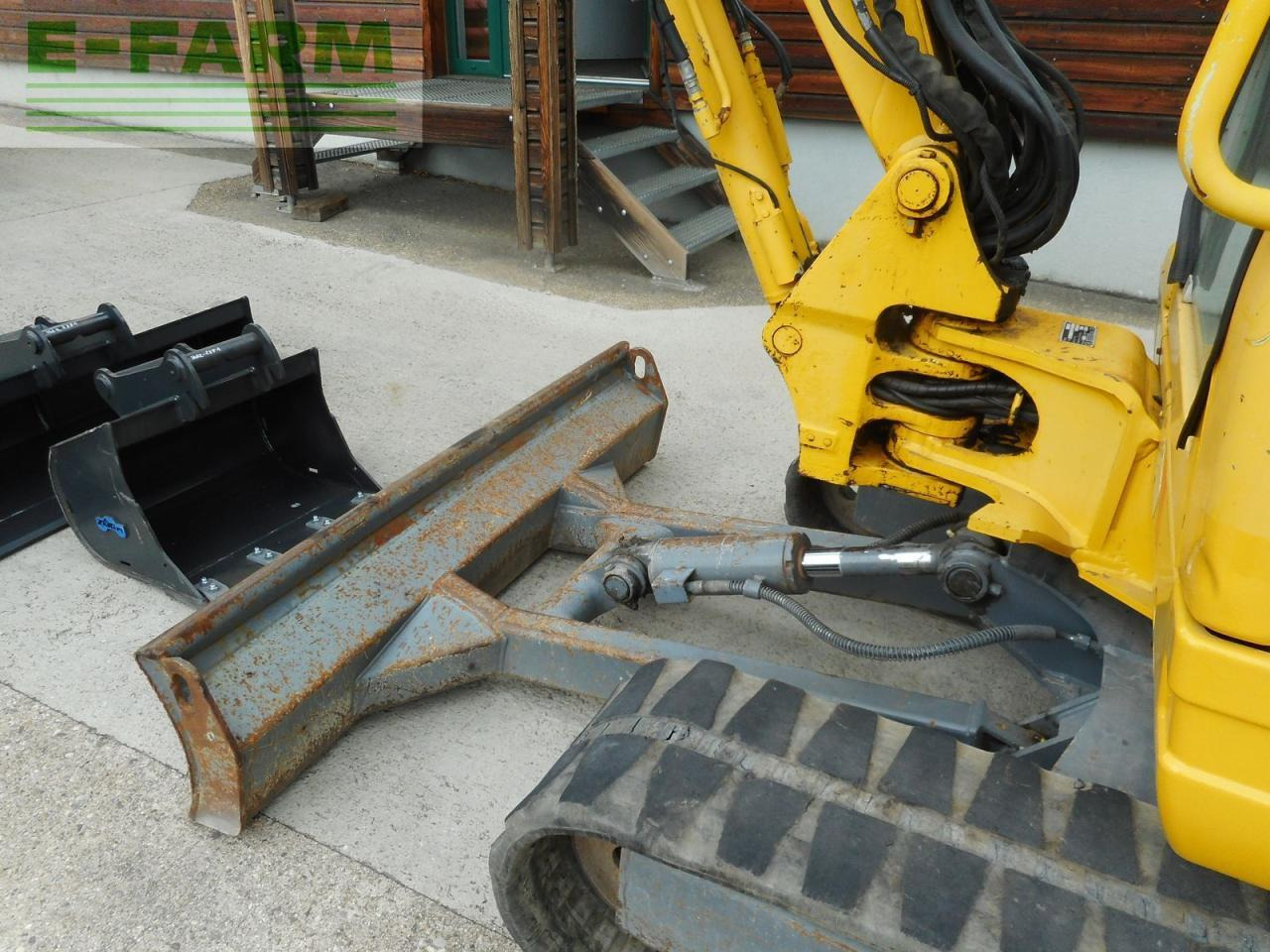 Mini bager Takeuchi tb 235 ( 3.605kg ) powertilt + hydr. sw: slika 11