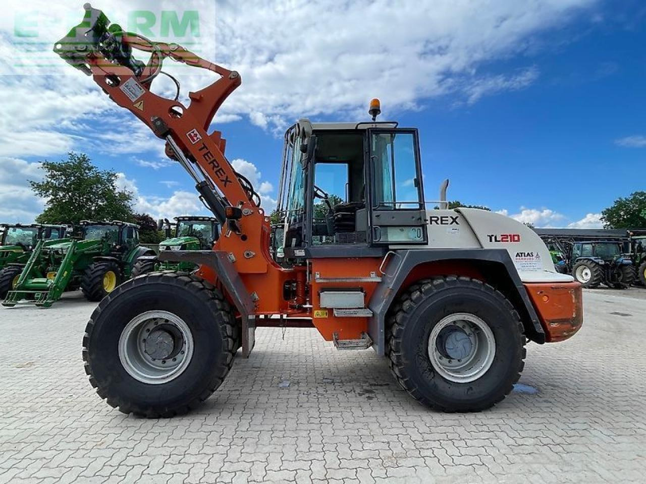 Terex tl 210 - Mini bager: slika 3 Terex tl 210 - Mini bager: slika 3