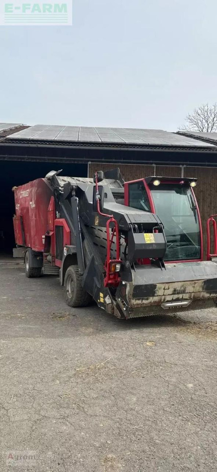 Trioliet triotrac 2400 vl - Oprema za stoku: slika 5 Trioliet triotrac 2400 vl - Oprema za stoku: slika 5