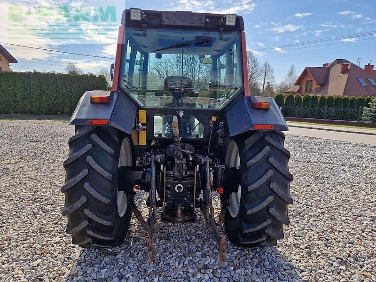Valtra 8050 hitech HiTech - Traktor: slika 4 Valtra 8050 hitech HiTech - Traktor: slika 4