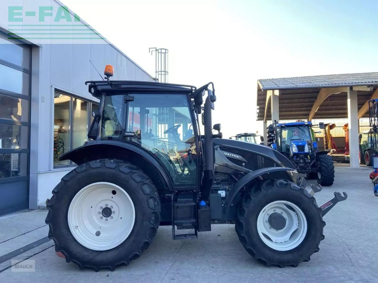 Valtra a 114 - Traktor: slika 4 Valtra a 114 - Traktor: slika 4