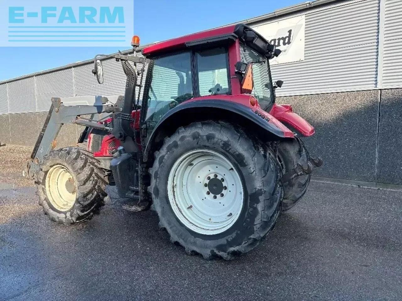 Valtra n 143 - Traktor: slika 2 Valtra n 143 - Traktor: slika 2