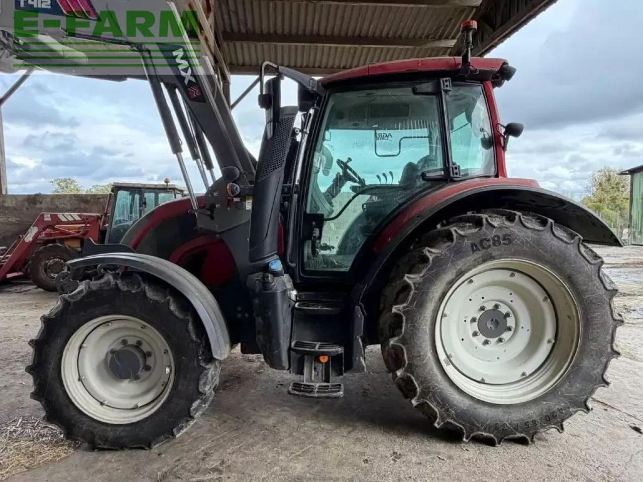 Valtra n104h5 - Traktor: slika 1 Valtra n104h5 - Traktor: slika 1