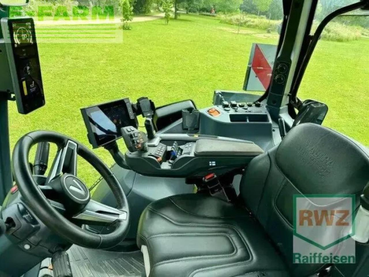 Valtra q305 - Traktor: slika 3 Valtra q305 - Traktor: slika 3