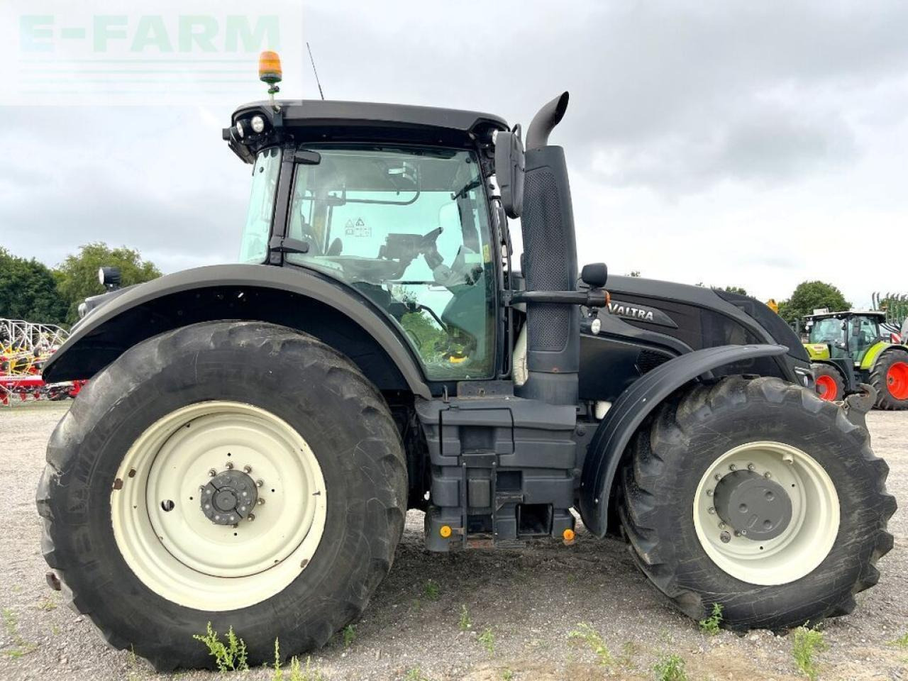 Valtra s 274, fkh + fzw - Traktor: slika 5 Valtra s 274, fkh + fzw - Traktor: slika 5