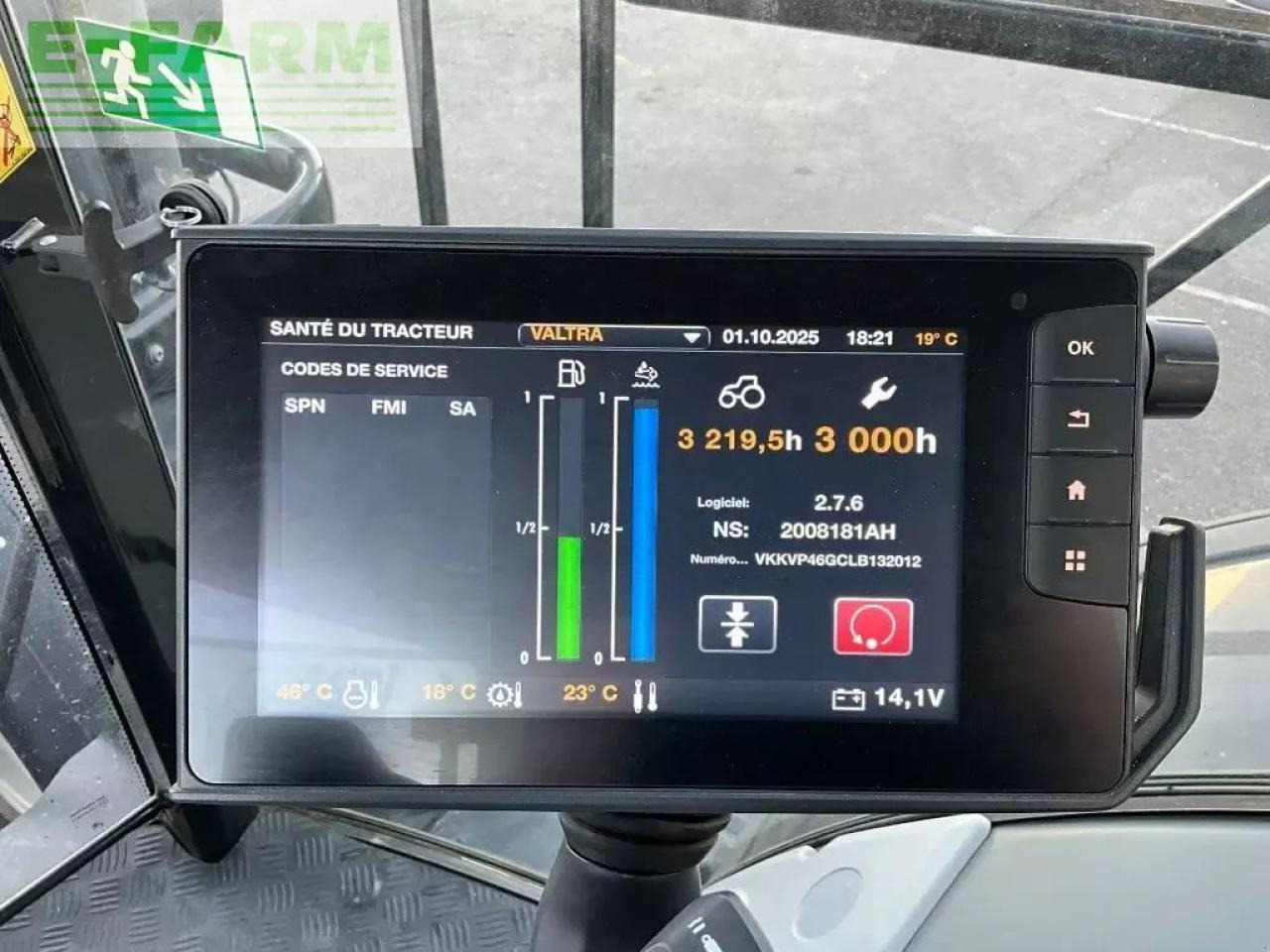 Valtra s324 - Traktor: slika 2 Valtra s324 - Traktor: slika 2