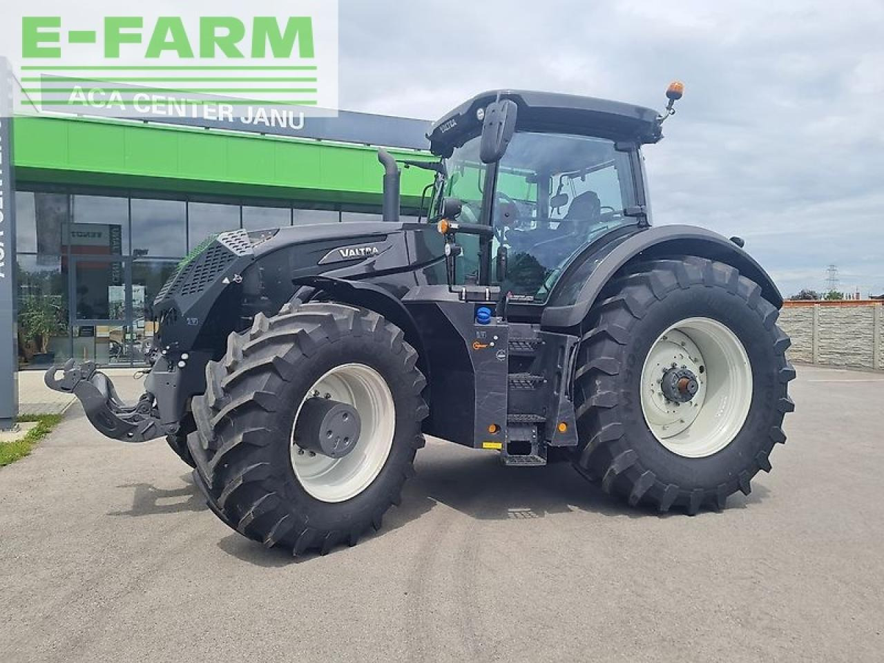 Valtra s394 (stufe v) - Traktor: slika 1 Valtra s394 (stufe v) - Traktor: slika 1