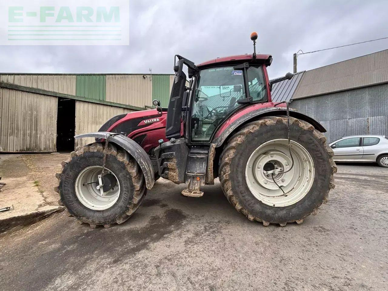 Valtra t 234 v smarttouch - Traktor: slika 1 Valtra t 234 v smarttouch - Traktor: slika 1