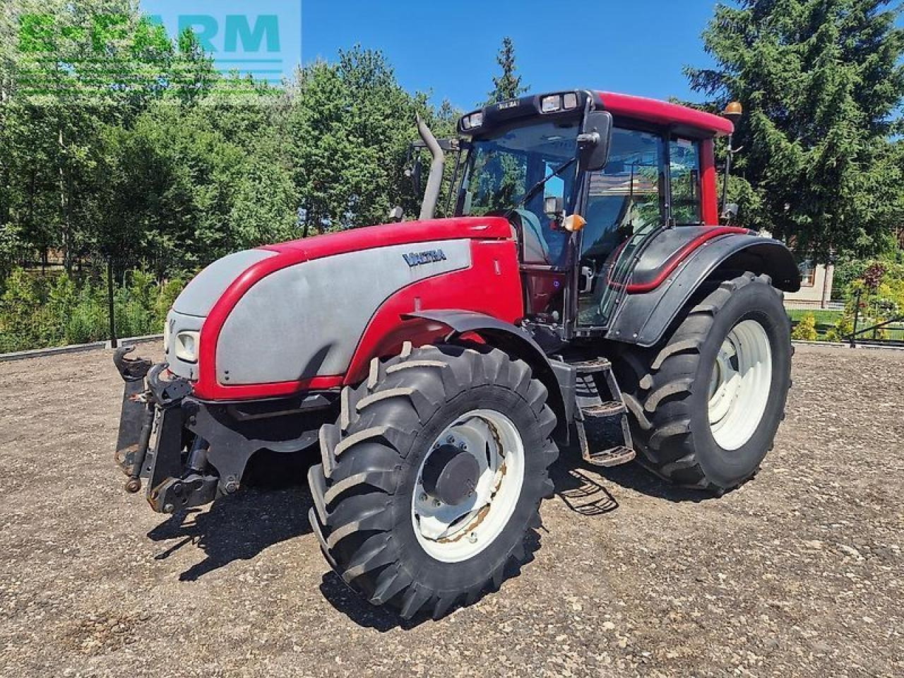 Valtra t151 hitech - Traktor: slika 1 Valtra t151 hitech - Traktor: slika 1