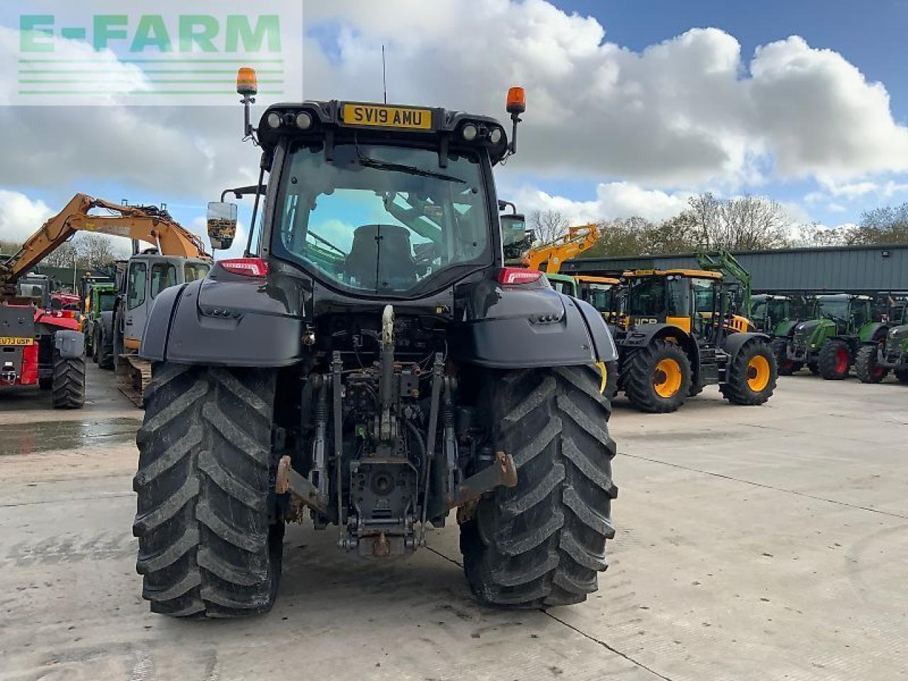 Valtra t174 hi tech tractor (st25043) - Traktor: slika 3 Valtra t174 hi tech tractor (st25043) - Traktor: slika 3