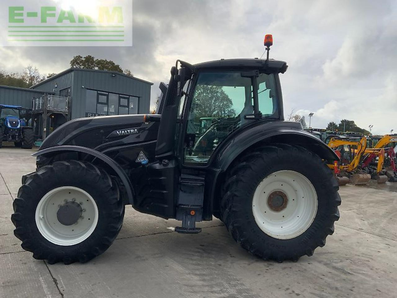 Valtra t174 hi tech tractor (st25043) - Traktor: slika 5 Valtra t174 hi tech tractor (st25043) - Traktor: slika 5