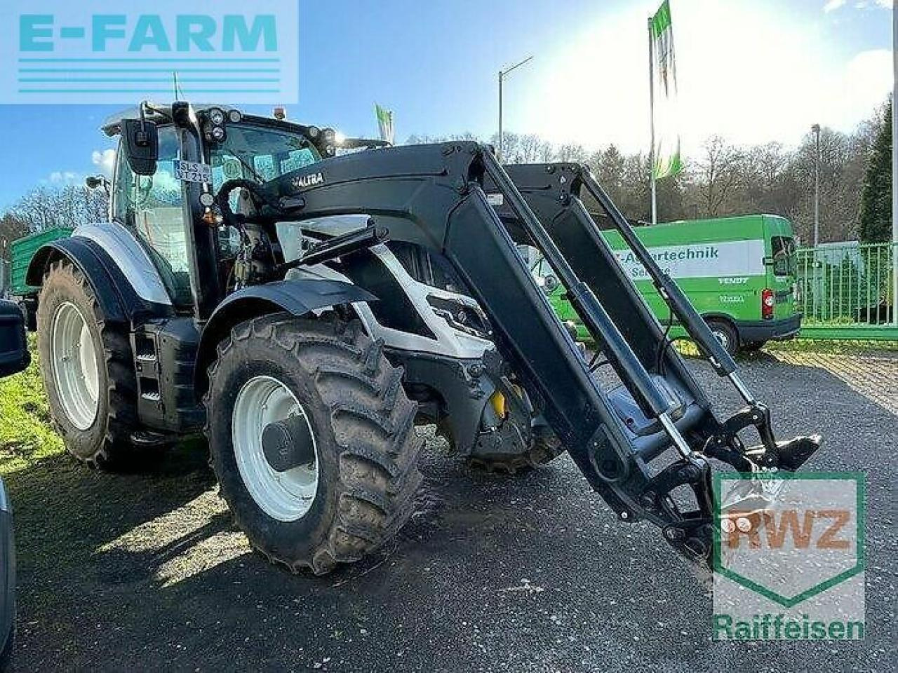 Valtra t215d - Traktor: slika 1 Valtra t215d - Traktor: slika 1