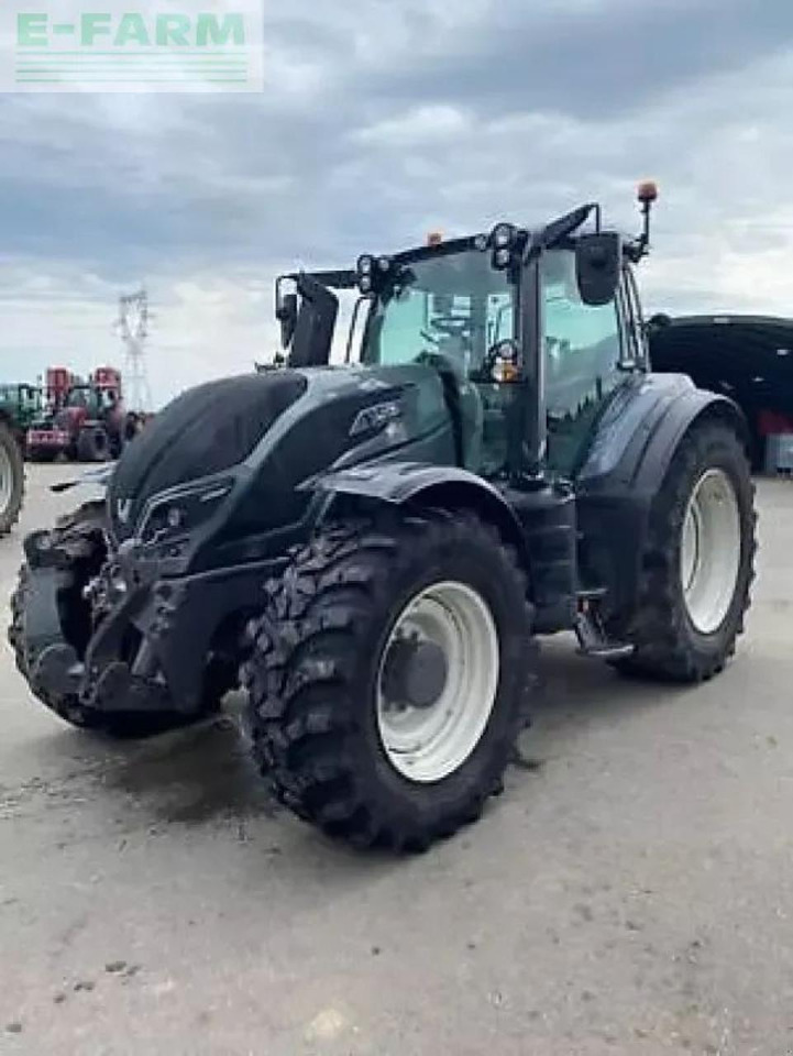 Valtra t234 versu Versu - Traktor: slika 1 Valtra t234 versu Versu - Traktor: slika 1