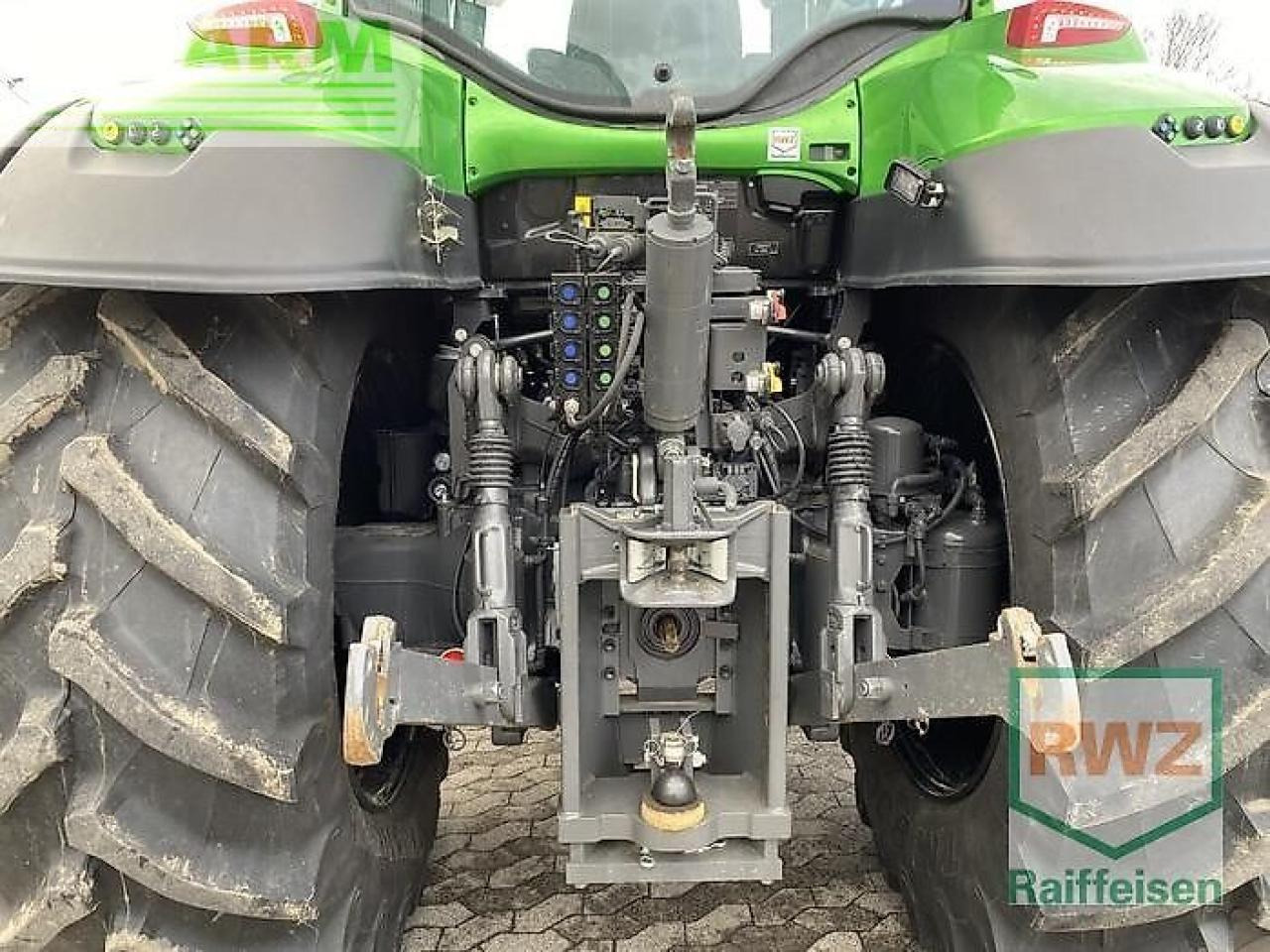Valtra t235v - Traktor: slika 4 Valtra t235v - Traktor: slika 4