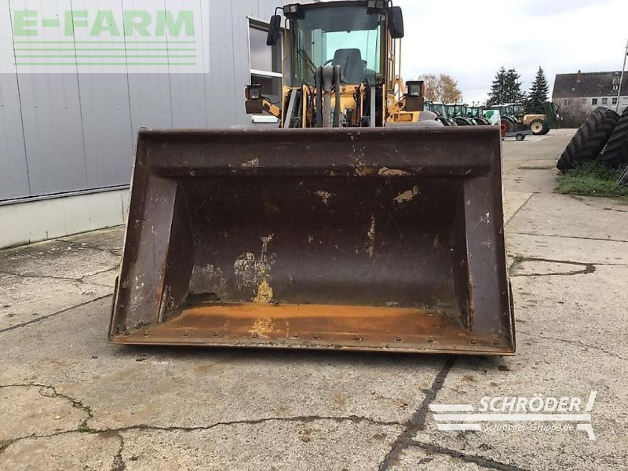 Volvo l 110 e - Mini bager: slika 3 Volvo l 110 e - Mini bager: slika 3