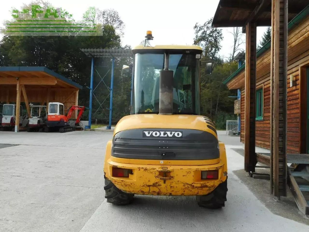 Volvo l35b-z/s ( 6.650kg ) - Mini bager: slika 3 Volvo l35b-z/s ( 6.650kg ) - Mini bager: slika 3